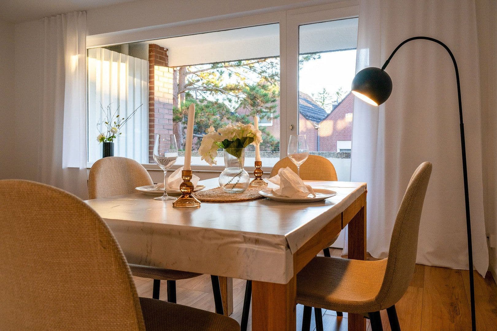 Prodej bytu 3+1 77 m², Frank-Wedekind-Straße, Wiesbaden, Hessen Prodej bytu 3+1 77 m², Frank-Wedekind-Straße, Wiesbaden, Hessen