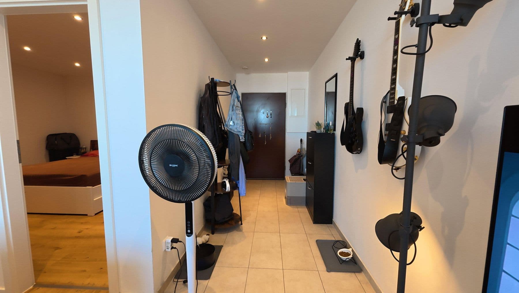 Pronájem bytu 3+1 60 m², Yorckstr. 28, Ludwigshafen, Porýní-Falc Pronájem bytu 3+1 60 m², Yorckstr. 28, Ludwigshafen, Porýní-Falc