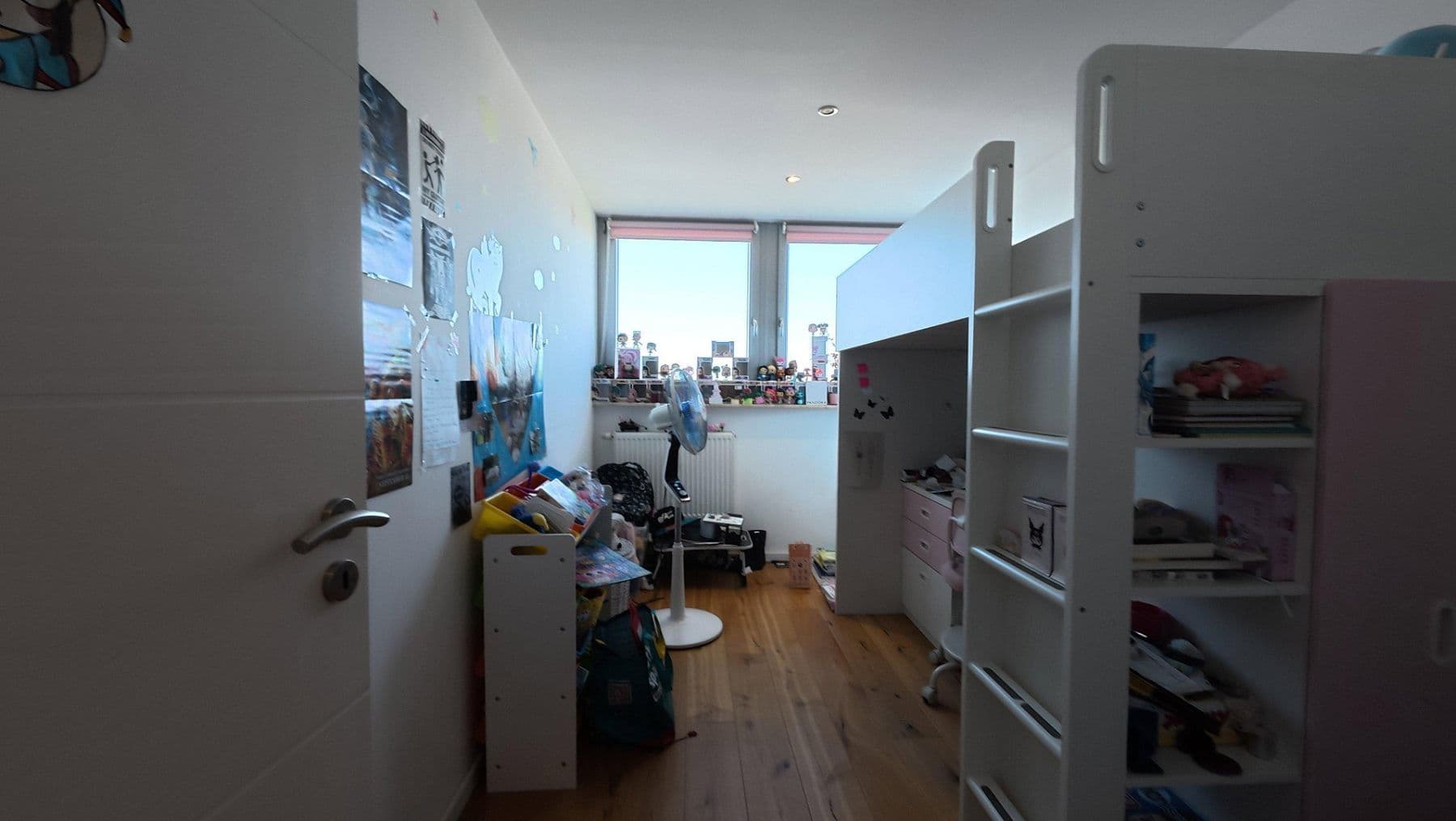 Pronájem bytu 3+1 60 m², Yorckstr. 28, Ludwigshafen, Porýní-Falc Pronájem bytu 3+1 60 m², Yorckstr. 28, Ludwigshafen, Porýní-Falc