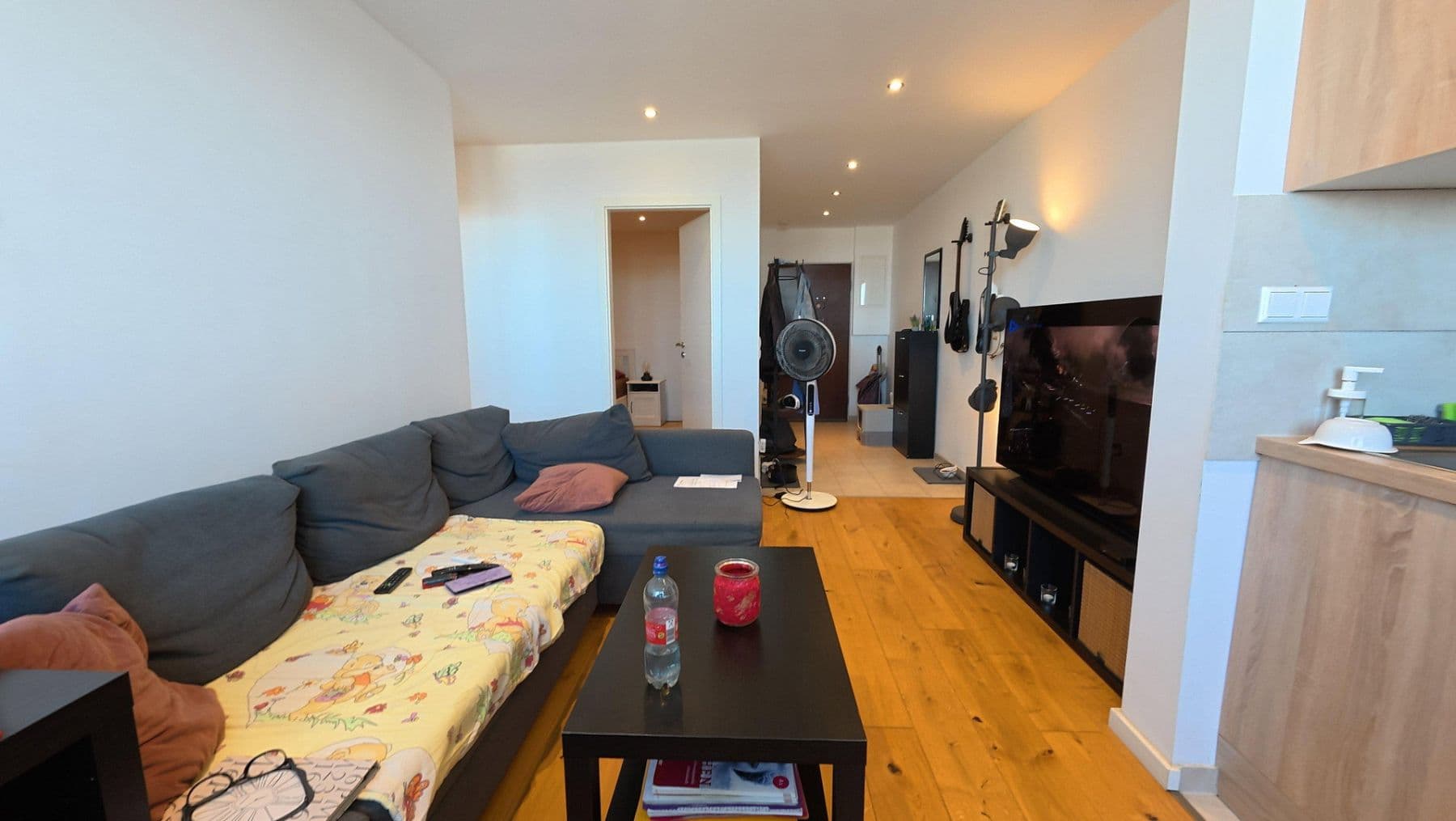 Pronájem bytu 3+1 60 m², Yorckstr. 28, Ludwigshafen, Porýní-Falc Pronájem bytu 3+1 60 m², Yorckstr. 28, Ludwigshafen, Porýní-Falc