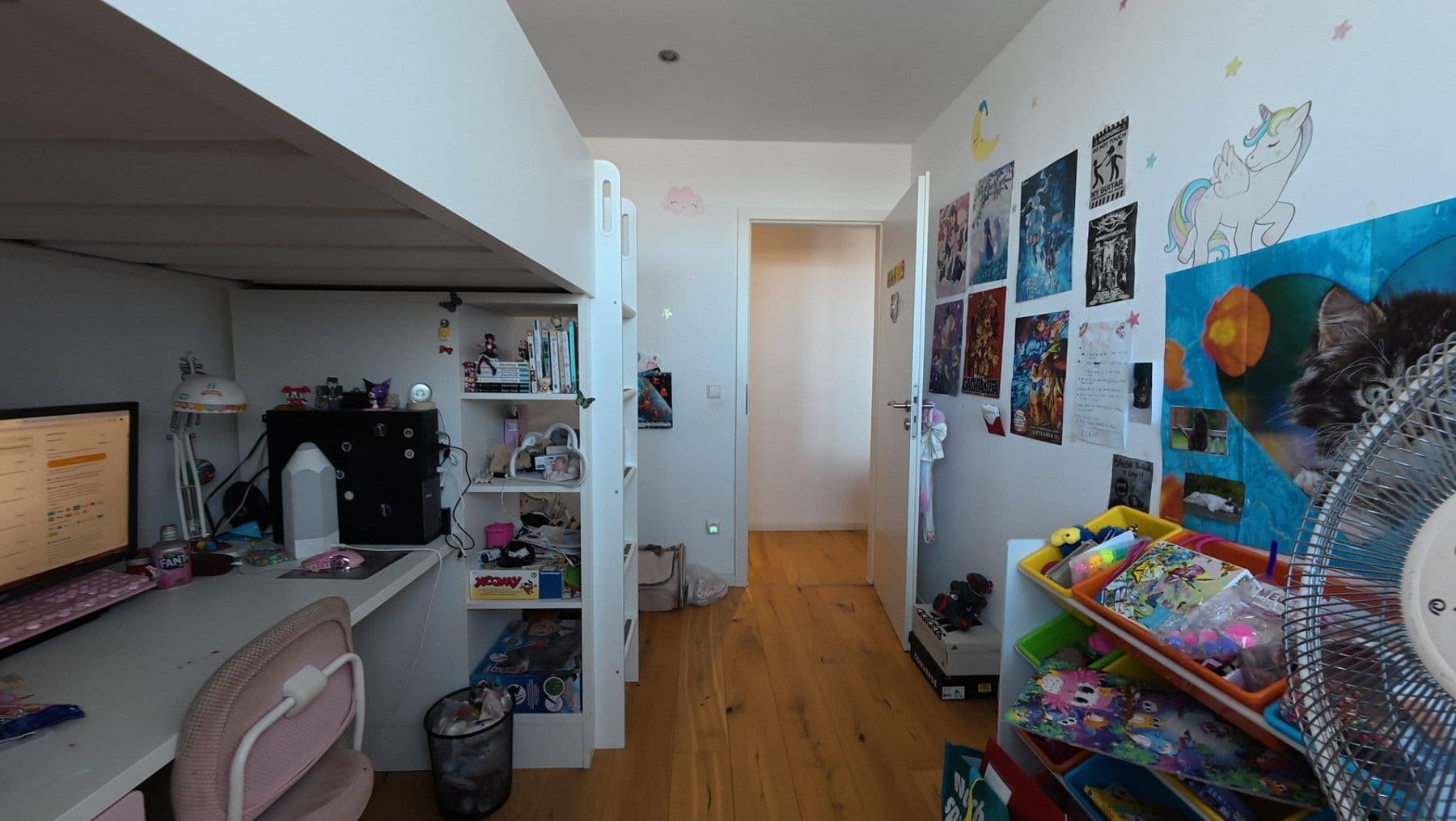 Pronájem bytu 3+1 60 m², Yorckstr. 28, Ludwigshafen, Porýní-Falc Pronájem bytu 3+1 60 m², Yorckstr. 28, Ludwigshafen, Porýní-Falc