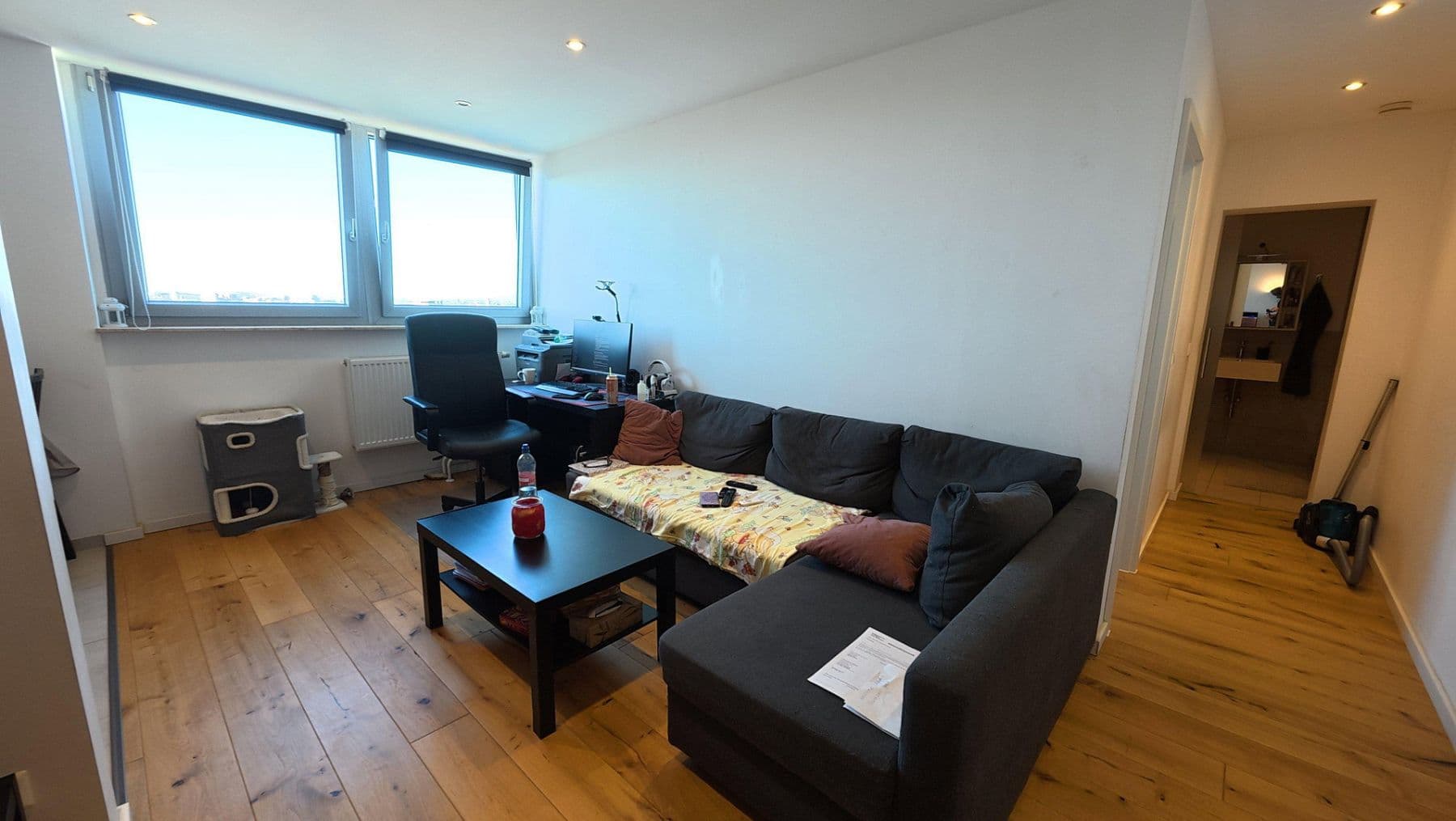 Pronájem bytu 3+1 60 m², Yorckstr. 28, Ludwigshafen, Porýní-Falc Pronájem bytu 3+1 60 m², Yorckstr. 28, Ludwigshafen, Porýní-Falc