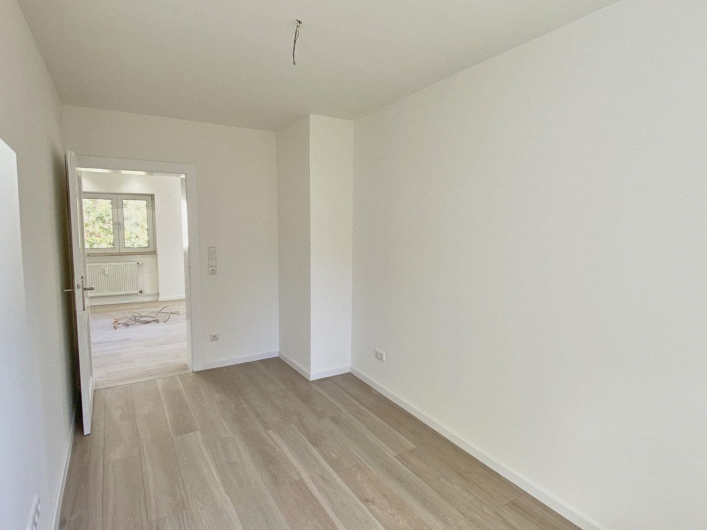 Pronájem bytu 3+1 66 m², Langenbeckstraße 4, Wiesbaden, Hessen Pronájem bytu 3+1 66 m², Langenbeckstraße 4, Wiesbaden, Hessen