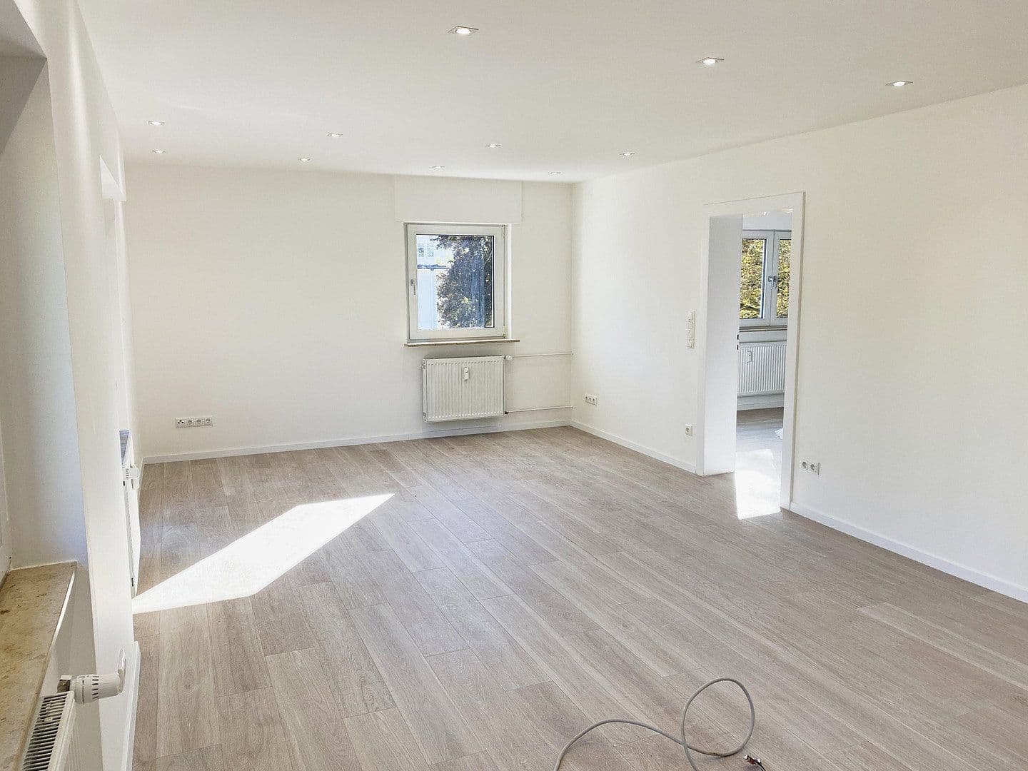 Pronájem bytu 3+1 66 m², Langenbeckstraße 4, Wiesbaden, Hessen Pronájem bytu 3+1 66 m², Langenbeckstraße 4, Wiesbaden, Hessen