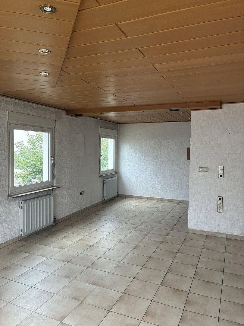 Prodej domu 170 m², pozemek 500 m², Ostfildern, Bádensko-Württembersko Prodej domu 170 m², pozemek 500 m², Ostfildern, Bádensko-Württembersko