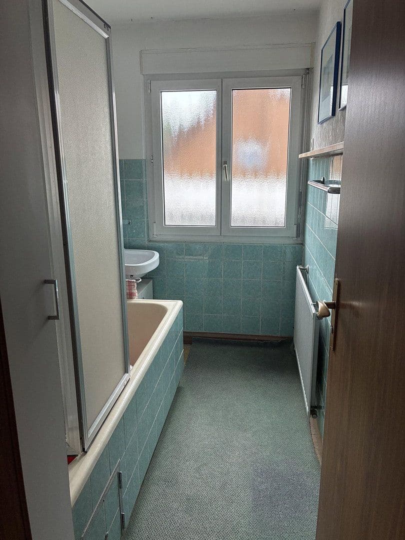 Prodej domu 170 m², pozemek 500 m², Ostfildern, Bádensko-Württembersko Prodej domu 170 m², pozemek 500 m², Ostfildern, Bádensko-Württembersko