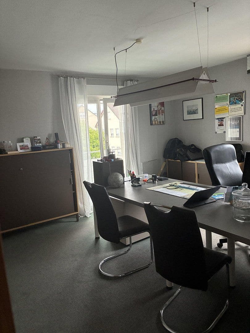 Prodej domu 170 m², pozemek 500 m², Ostfildern, Bádensko-Württembersko Prodej domu 170 m², pozemek 500 m², Ostfildern, Bádensko-Württembersko