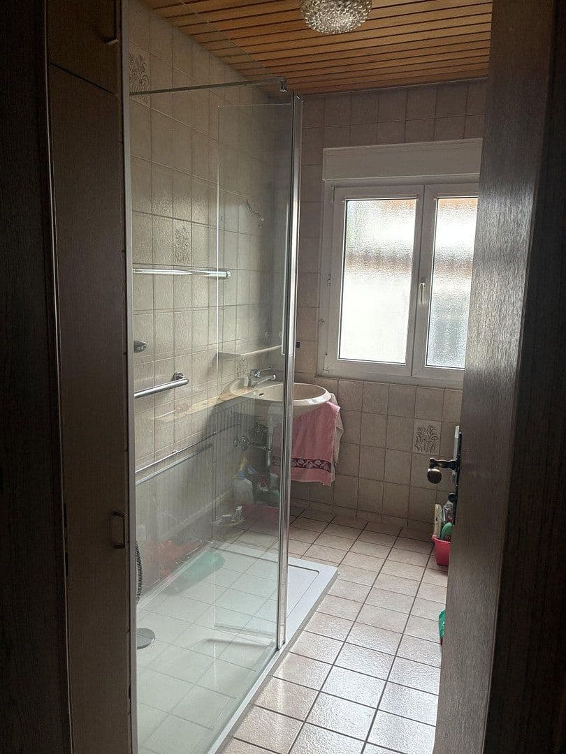 Prodej domu 170 m², pozemek 500 m², Ostfildern, Bádensko-Württembersko Prodej domu 170 m², pozemek 500 m², Ostfildern, Bádensko-Württembersko