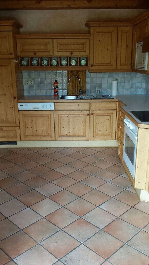 Prodej domu 175 m², pozemek 643 m², Thannrain 58, Stams, Tyrolsko Prodej domu 175 m², pozemek 643 m², Thannrain 58, Stams, Tyrolsko