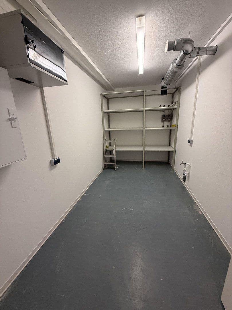 Pronájem kanceláře 99 m², Nidderau, Hessen Pronájem kanceláře 99 m², Nidderau, Hessen