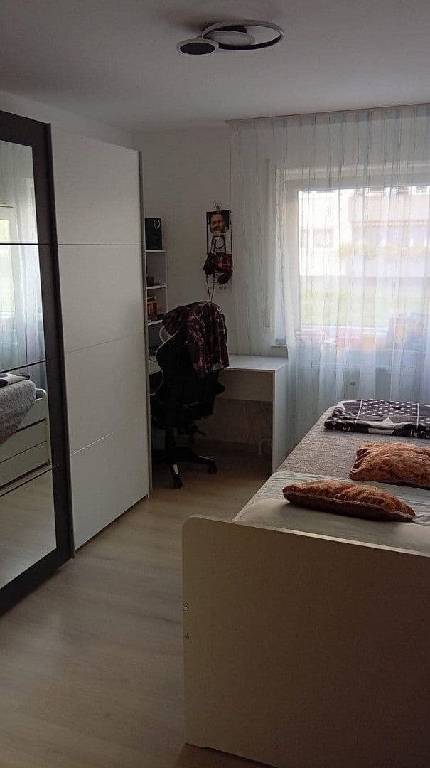 Prodej bytu 4+1 87 m², Metzingen, Bádensko-Württembersko Prodej bytu 4+1 87 m², Metzingen, Bádensko-Württembersko
