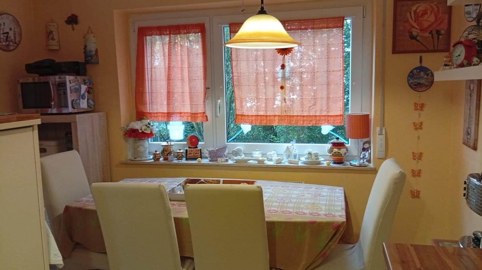 Prodej bytu 4+1 87 m², Metzingen, Bádensko-Württembersko Prodej bytu 4+1 87 m², Metzingen, Bádensko-Württembersko