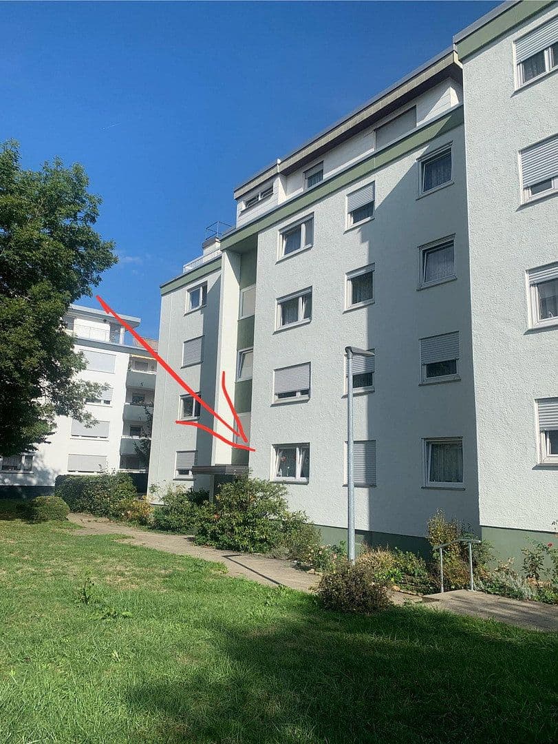 Prodej bytu 4+1 87 m², Metzingen, Bádensko-Württembersko Prodej bytu 4+1 87 m², Metzingen, Bádensko-Württembersko