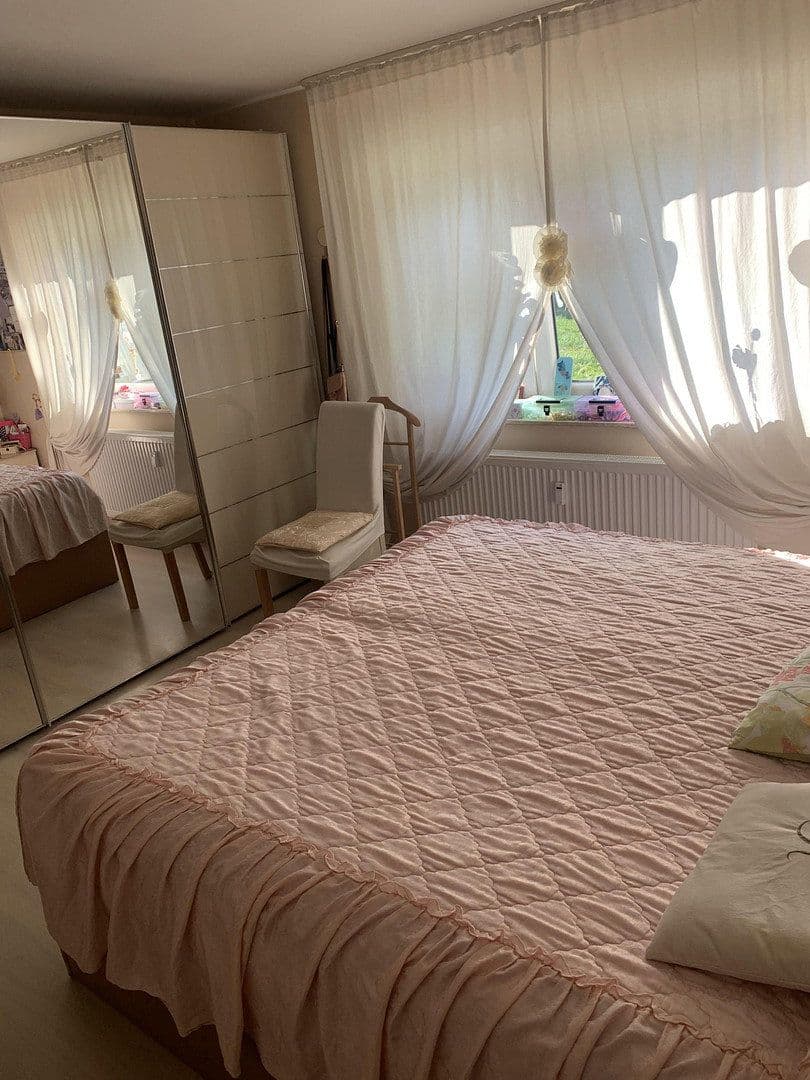 Prodej bytu 4+1 87 m², Metzingen, Bádensko-Württembersko Prodej bytu 4+1 87 m², Metzingen, Bádensko-Württembersko