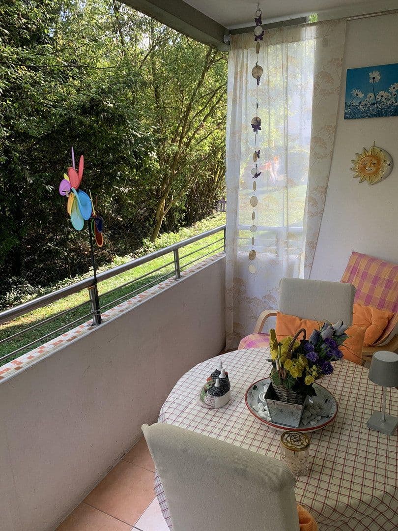 Prodej bytu 4+1 87 m², Metzingen, Bádensko-Württembersko Prodej bytu 4+1 87 m², Metzingen, Bádensko-Württembersko