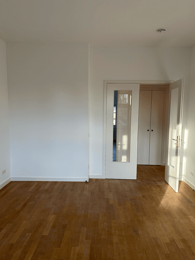 Prodej bytu 3+1 72 m², Finckensteinallee 97, Berlin, Berlín Prodej bytu 3+1 72 m², Finckensteinallee 97, Berlin, Berlín