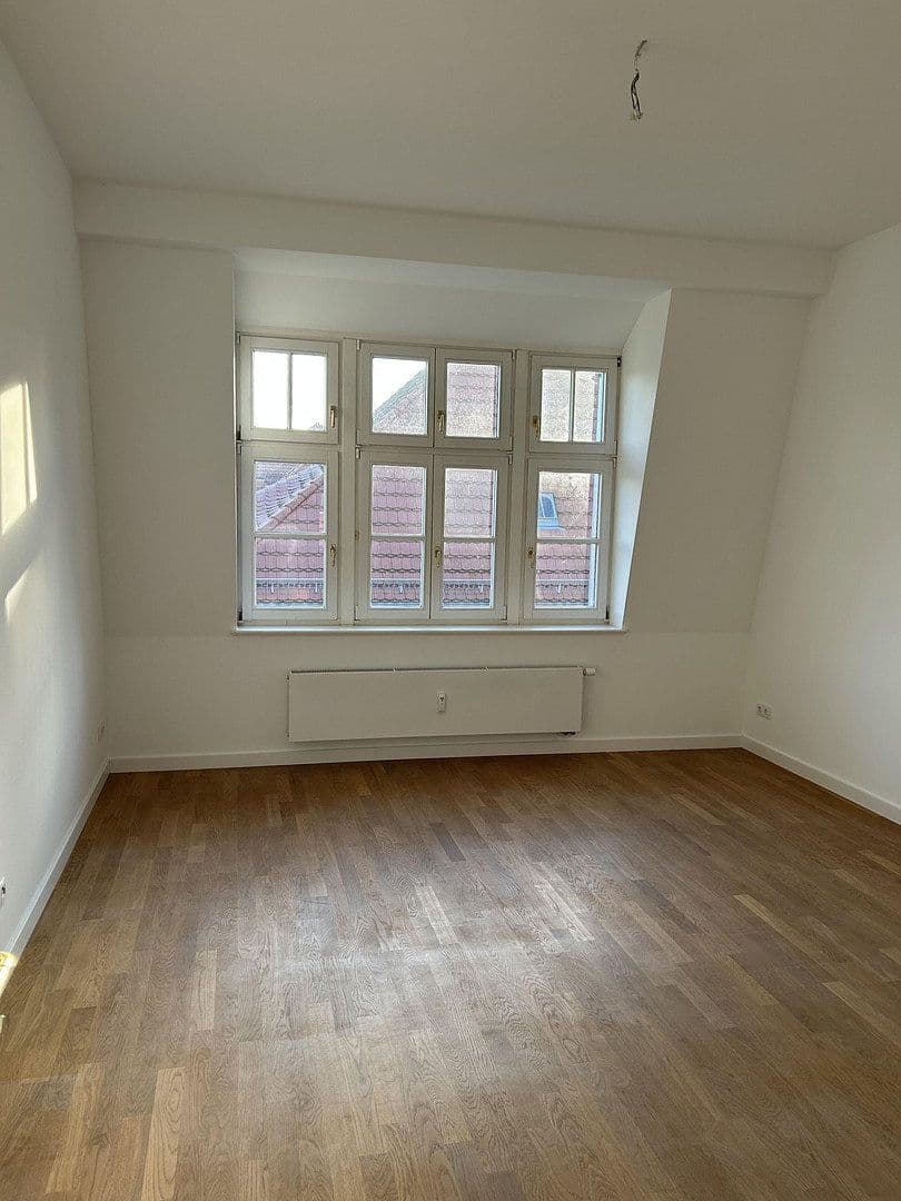 Prodej bytu 3+1 72 m², Finckensteinallee 97, Berlin, Berlín Prodej bytu 3+1 72 m², Finckensteinallee 97, Berlin, Berlín