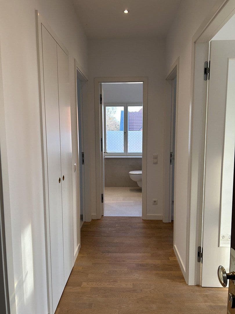 Prodej bytu 3+1 72 m², Finckensteinallee 97, Berlin, Berlín Prodej bytu 3+1 72 m², Finckensteinallee 97, Berlin, Berlín