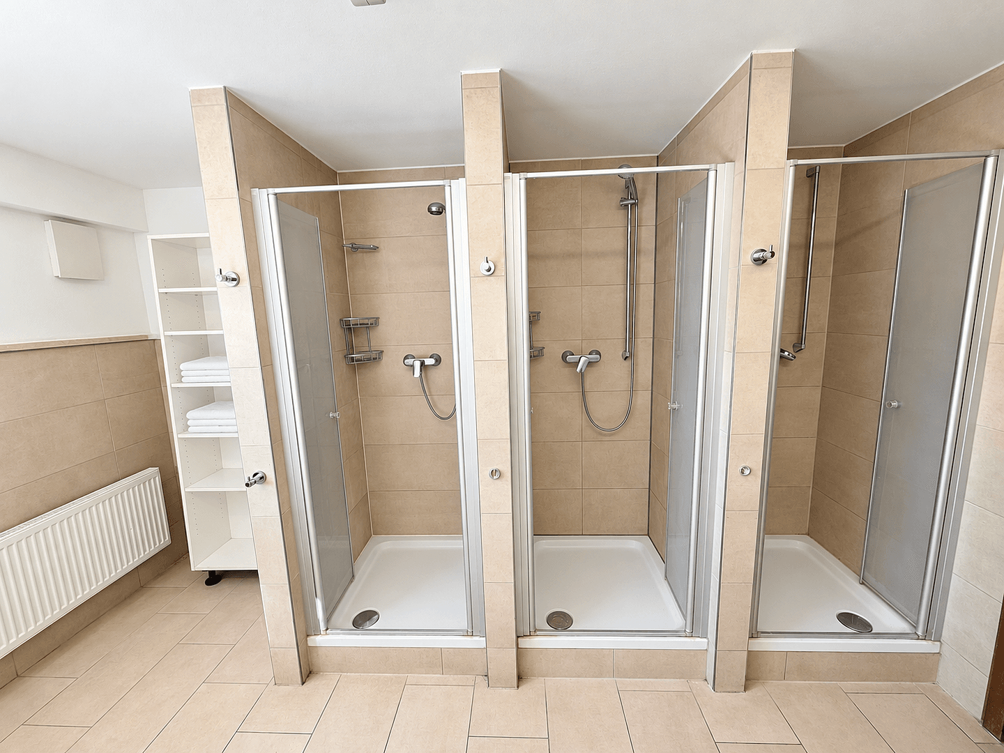 Pronájem domu 600 m², pozemek 800 m², Moosburg, Bavorsko Pronájem domu 600 m², pozemek 800 m², Moosburg, Bavorsko