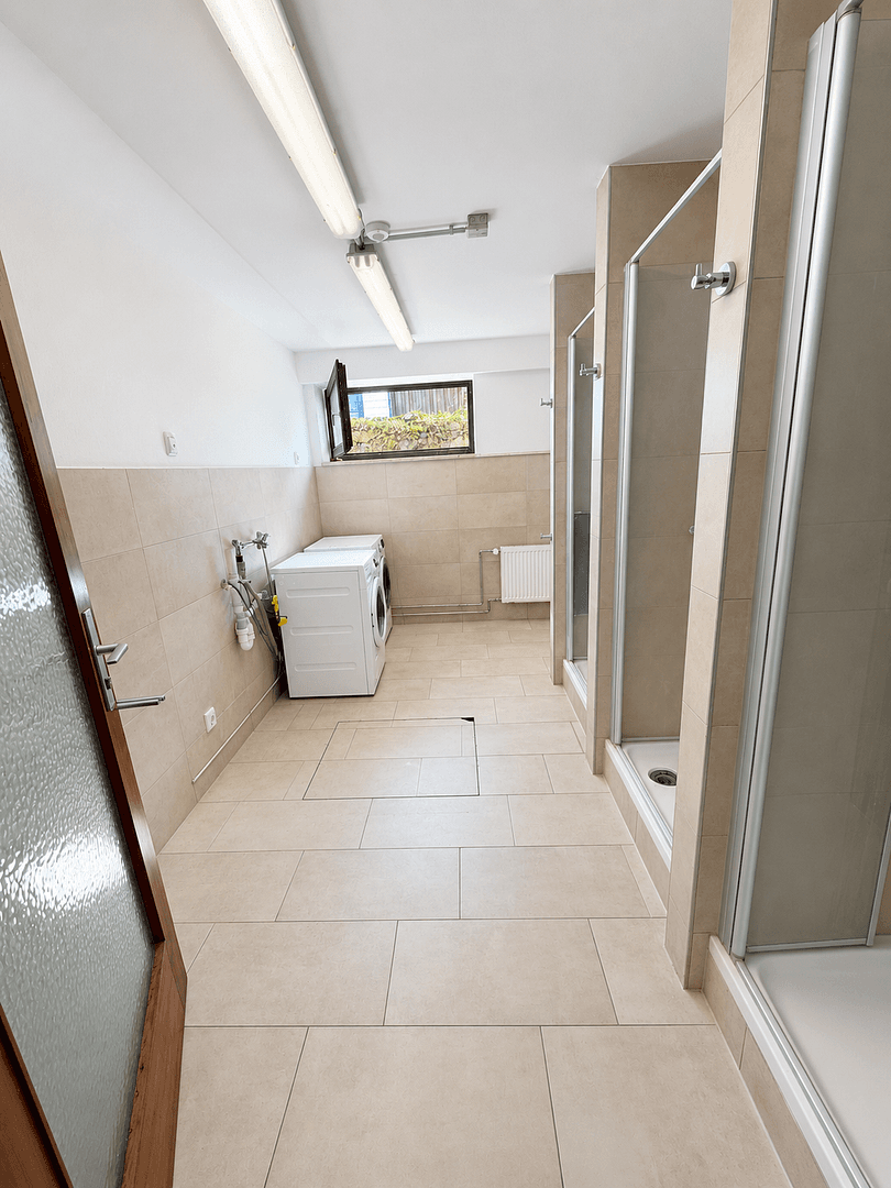 Pronájem domu 600 m², pozemek 800 m², Moosburg, Bavorsko Pronájem domu 600 m², pozemek 800 m², Moosburg, Bavorsko