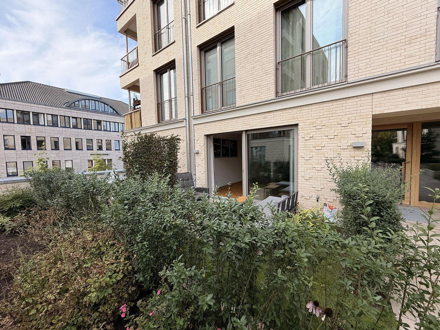 Pronájem bytu 4+1 126 m², Moislinger Allee 9k, Lübeck, Šlesvicko-Holštýnsko Pronájem bytu 4+1 126 m², Moislinger Allee 9k, Lübeck, Šlesvicko-Holštýnsko