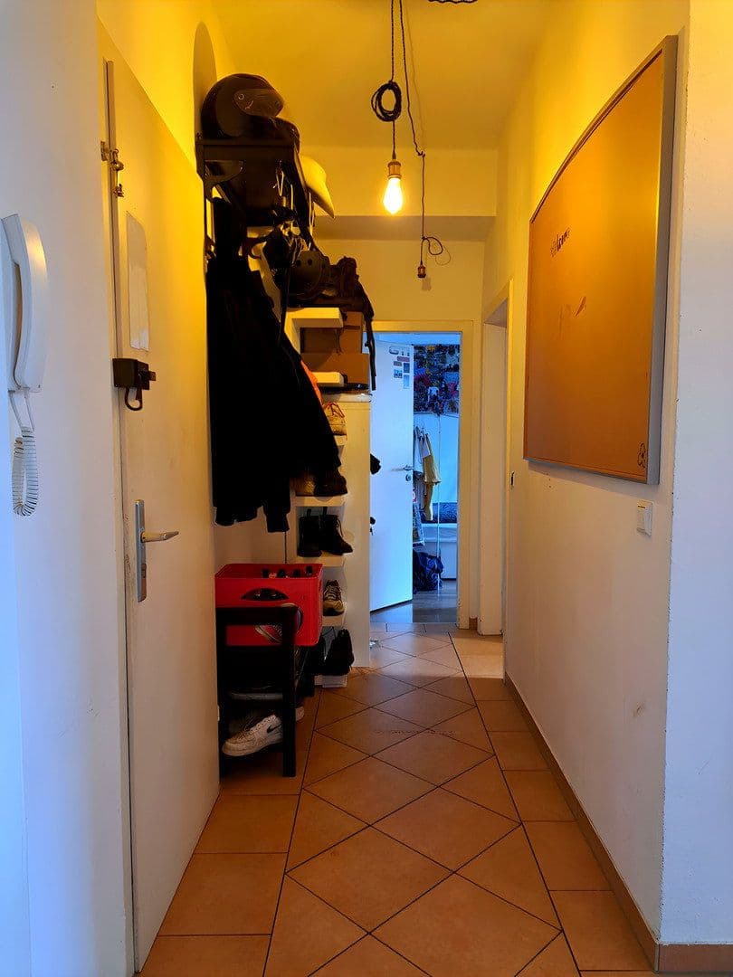 Pronájem bytu 2+1 66 m², Innere Kanalstraße 220, Köln, Severní Porýní-Vestfálsko Pronájem bytu 2+1 66 m², Innere Kanalstraße 220, Köln, Severní Porýní-Vestfálsko
