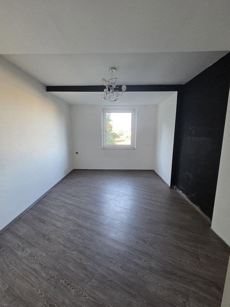 Pronájem bytu 2+1 59 m², Essen, Severní Porýní-Vestfálsko Pronájem bytu 2+1 59 m², Essen, Severní Porýní-Vestfálsko