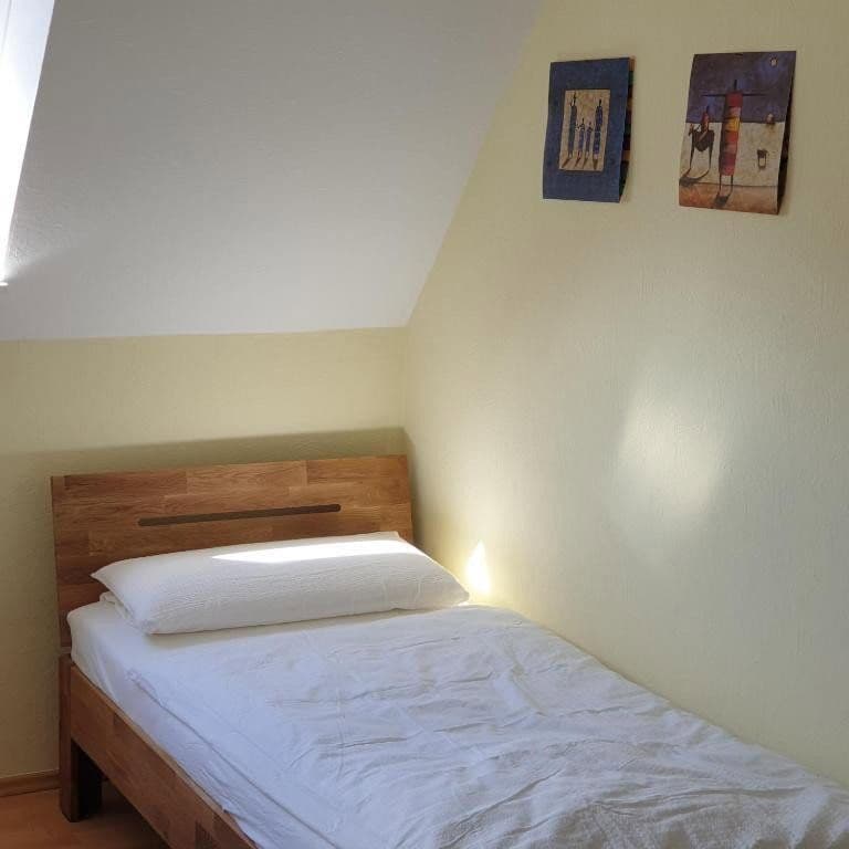 Pronájem bytu 4+1 76 m², Nieberdingstraße 15, Steinfeld, Dolní Sasko Pronájem bytu 4+1 76 m², Nieberdingstraße 15, Steinfeld, Dolní Sasko