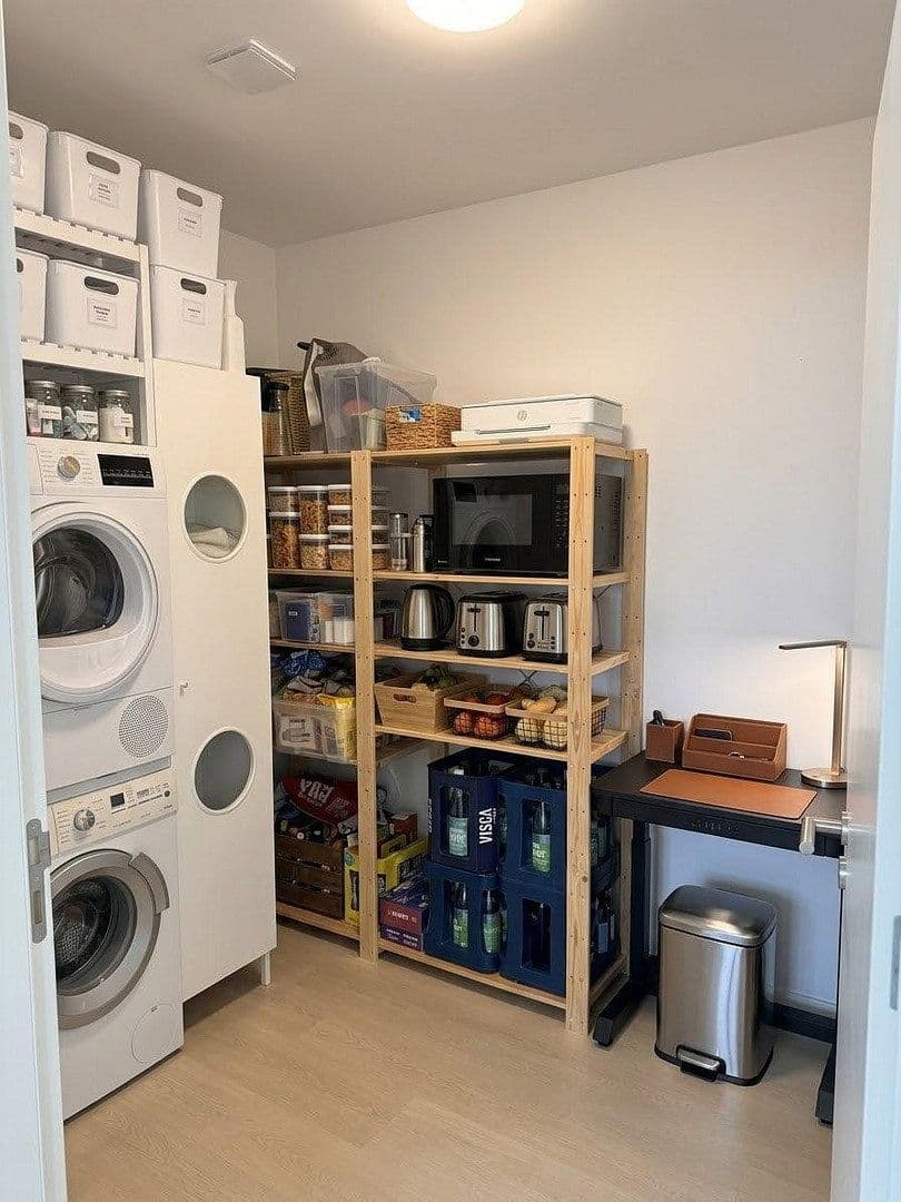 Pronájem bytu 2+1 65 m², Hansastr., Delmenhorst, Dolní Sasko Pronájem bytu 2+1 65 m², Hansastr., Delmenhorst, Dolní Sasko
