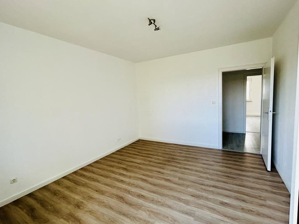 Pronájem bytu 2+kk 58 m², Frohnhauser Straße 107, Essen, Severní Porýní-Vestfálsko Pronájem bytu 2+kk 58 m², Frohnhauser Straße 107, Essen, Severní Porýní-Vestfálsko