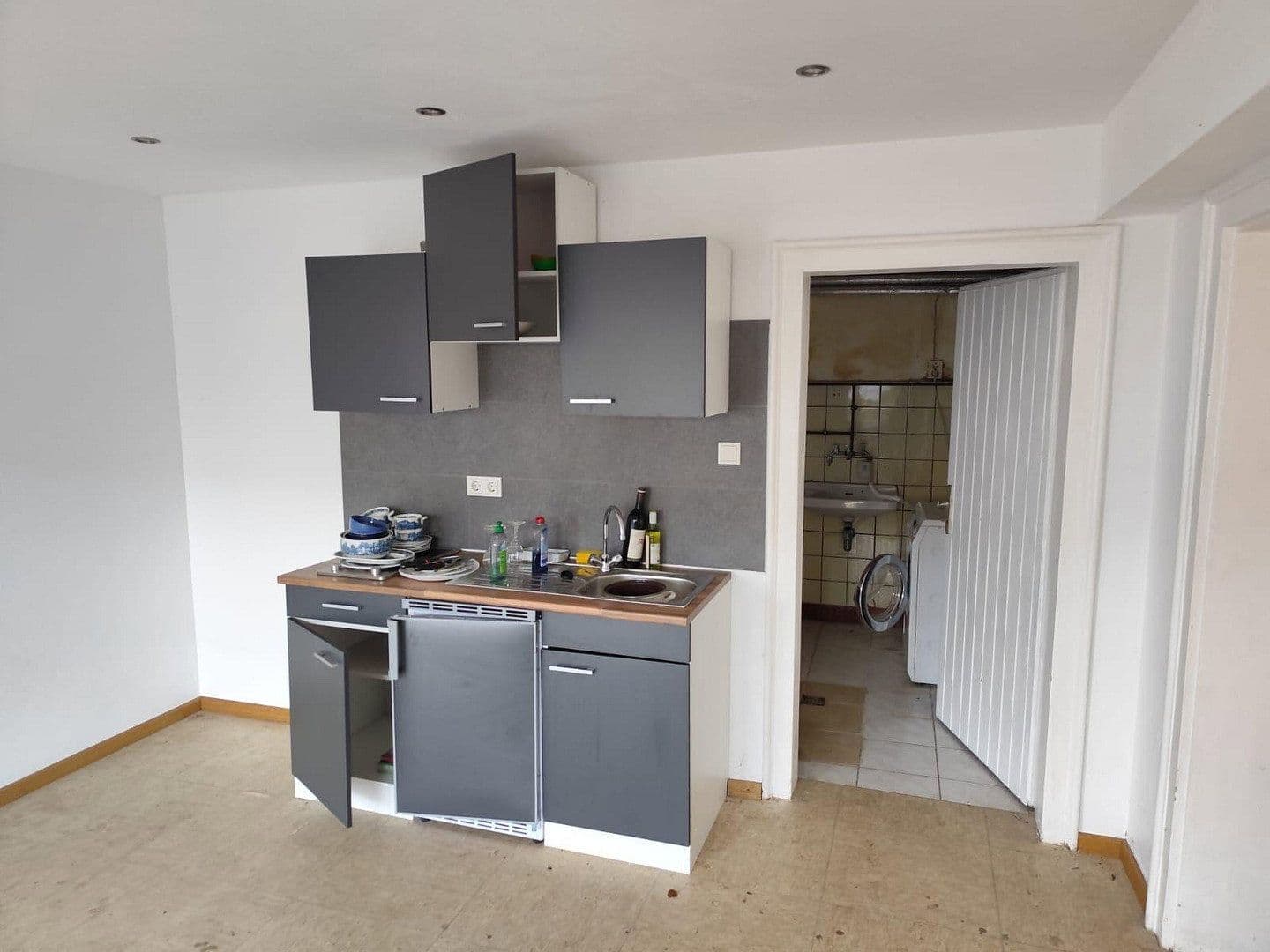 Prodej domu 240 m², pozemek 1.400 m², Rehlingen-Siersburg, Země Sársko Prodej domu 240 m², pozemek 1.400 m², Rehlingen-Siersburg, Země Sársko