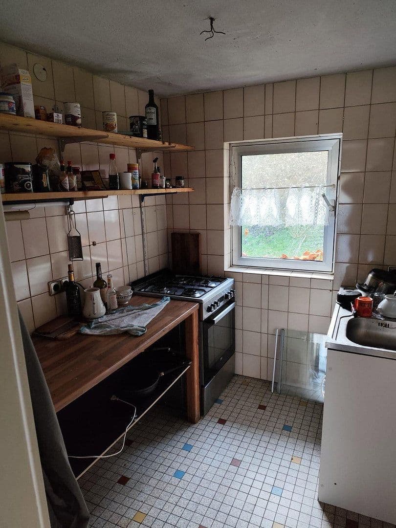 Prodej domu 240 m², pozemek 1.400 m², Rehlingen-Siersburg, Země Sársko Prodej domu 240 m², pozemek 1.400 m², Rehlingen-Siersburg, Země Sársko