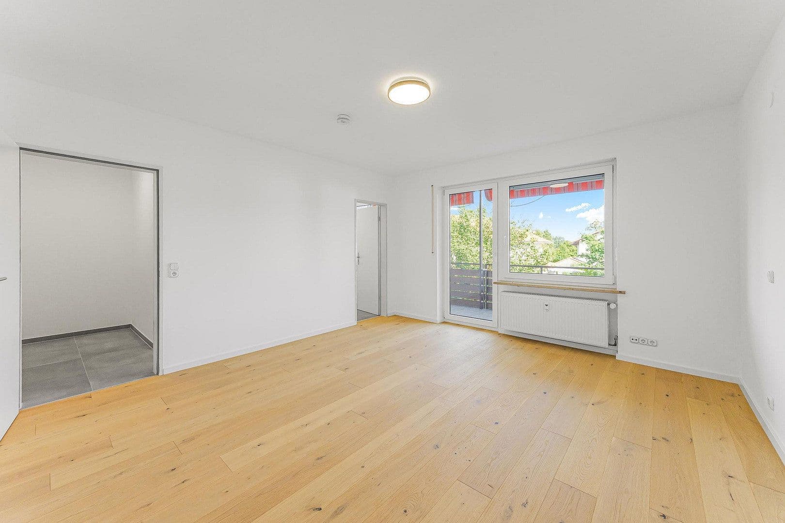 Prodej bytu 1+1 34 m², Kapellenstrasse 3, Feldkichen-Westerham, Bavorsko Prodej bytu 1+1 34 m², Kapellenstrasse 3, Feldkichen-Westerham, Bavorsko