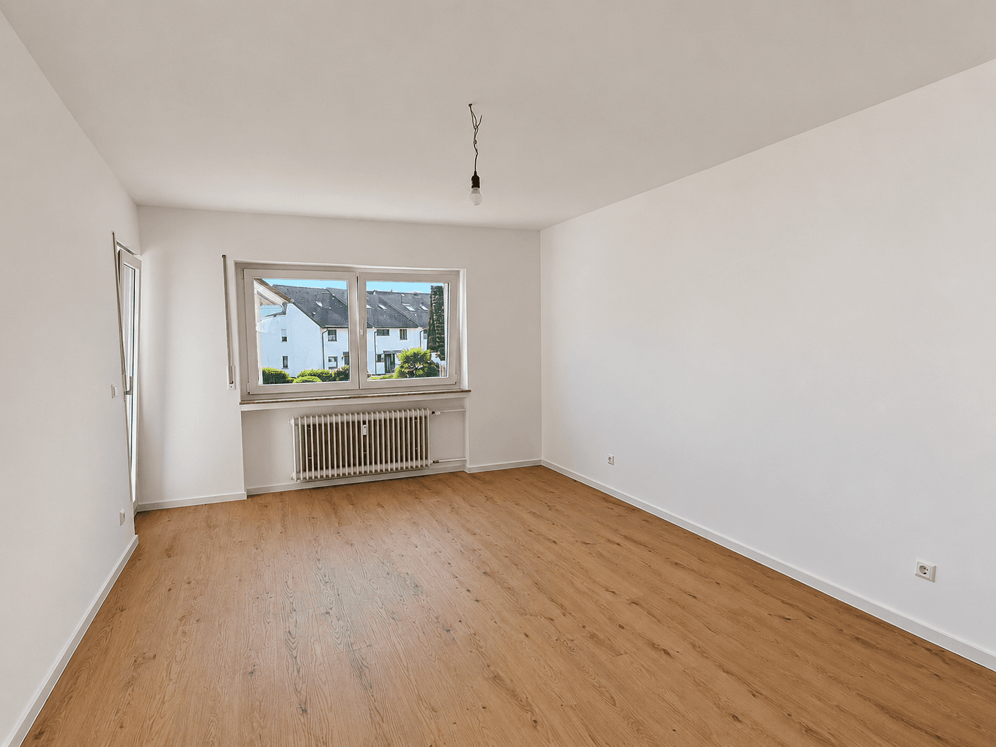 Prodej bytu 4+1 95 m², Nordring 10, Baden-Baden/Sandweier, Bádensko-Württembersko Prodej bytu 4+1 95 m², Nordring 10, Baden-Baden/Sandweier, Bádensko-Württembersko