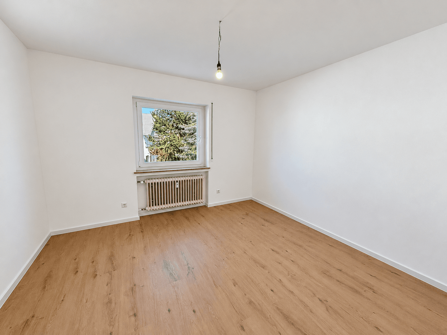 Prodej bytu 4+1 95 m², Nordring 10, Baden-Baden/Sandweier, Bádensko-Württembersko Prodej bytu 4+1 95 m², Nordring 10, Baden-Baden/Sandweier, Bádensko-Württembersko