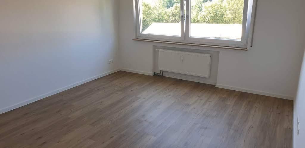 Pronájem bytu 3+1 72 m², Markgröningen, Bádensko-Württembersko Pronájem bytu 3+1 72 m², Markgröningen, Bádensko-Württembersko