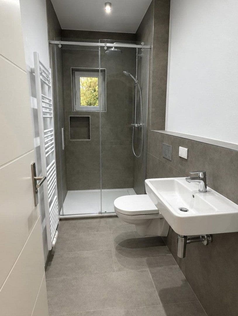 Prodej bytu 2+kk 62 m², Laehr`scher Jagdweg 15, Berlin, Berlín Prodej bytu 2+kk 62 m², Laehr`scher Jagdweg 15, Berlin, Berlín