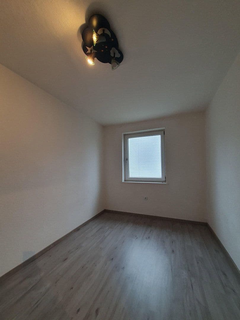 Pronájem bytu 3+1 72 m², Klärwerk 11, Vöhringen, Bavorsko Pronájem bytu 3+1 72 m², Klärwerk 11, Vöhringen, Bavorsko