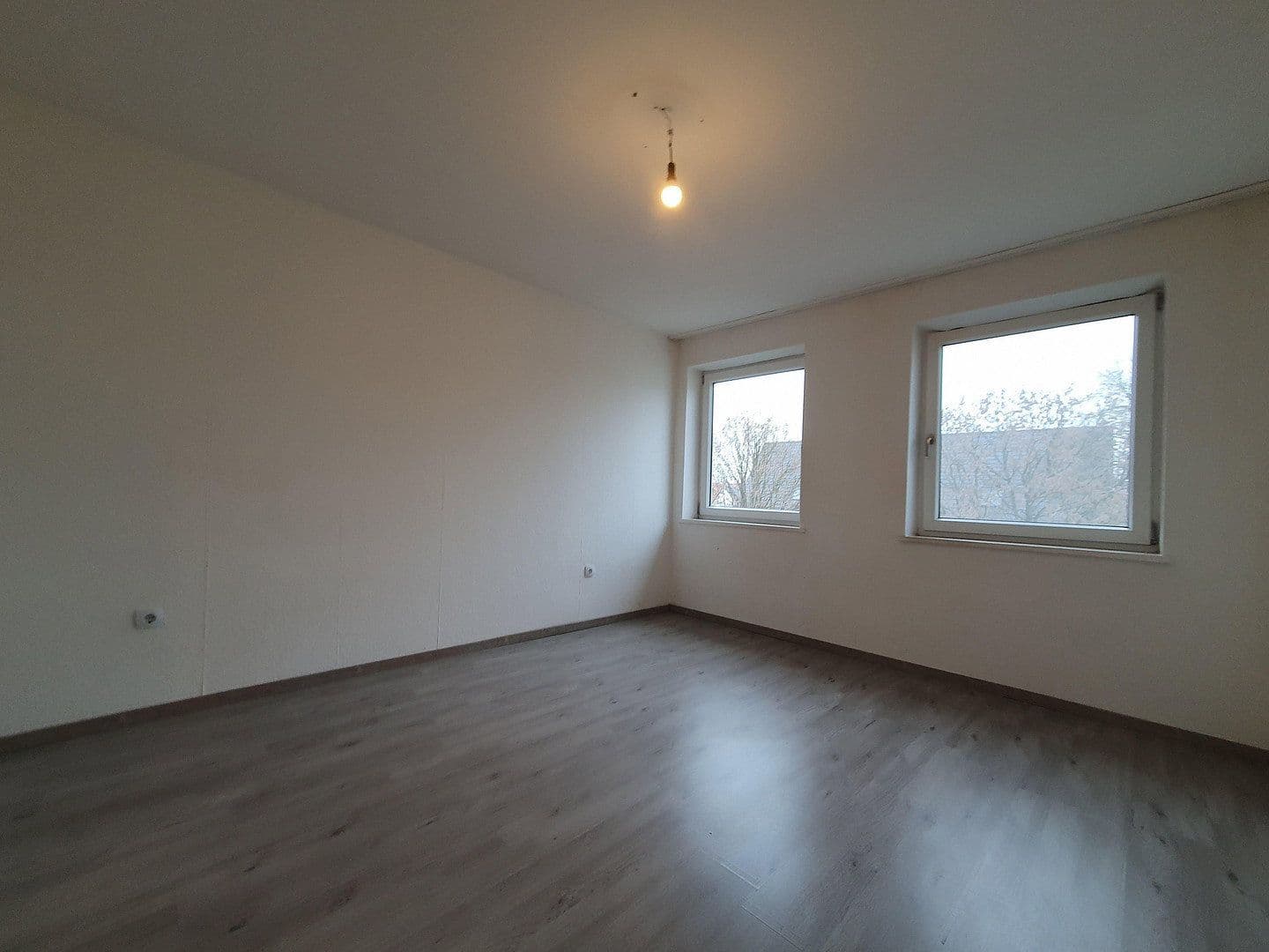 Pronájem bytu 3+1 72 m², Klärwerk 11, Vöhringen, Bavorsko Pronájem bytu 3+1 72 m², Klärwerk 11, Vöhringen, Bavorsko