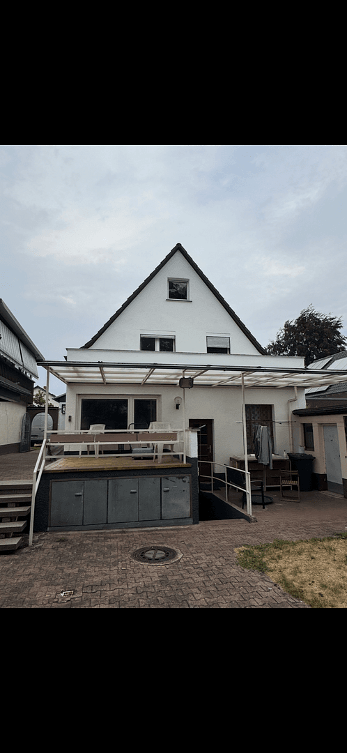 Pronájem domu 100 m², pozemek 300 m², Nibelungenstraße 37, Viernheim, Hessen Pronájem domu 100 m², pozemek 300 m², Nibelungenstraße 37, Viernheim, Hessen