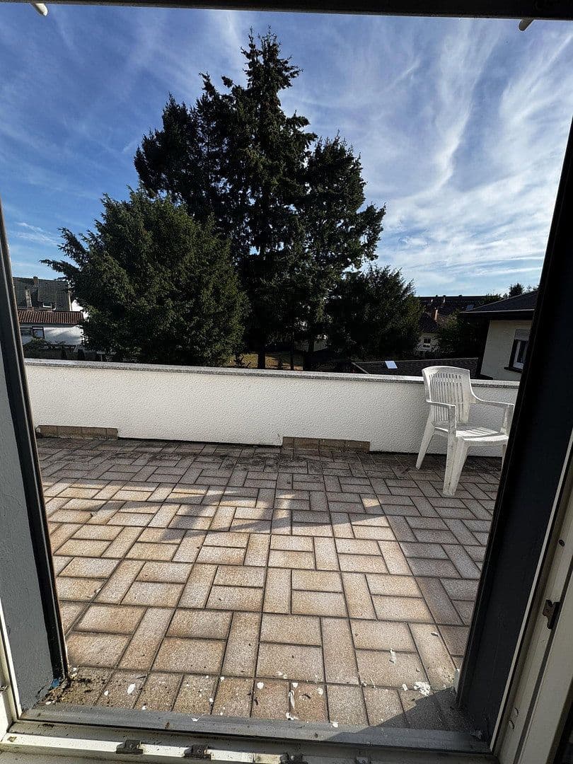 Pronájem domu 100 m², pozemek 300 m², Nibelungenstraße 37, Viernheim, Hessen Pronájem domu 100 m², pozemek 300 m², Nibelungenstraße 37, Viernheim, Hessen