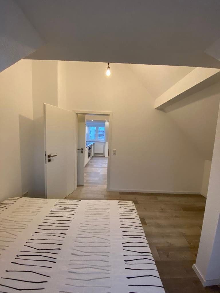 Pronájem bytu 3+1 45 m², Blücherstr. 20, Pforzheim, Bádensko-Württembersko Pronájem bytu 3+1 45 m², Blücherstr. 20, Pforzheim, Bádensko-Württembersko