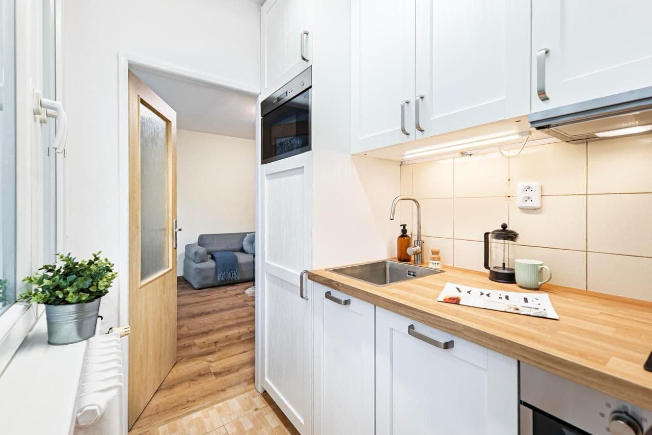 Pronájem bytu 1+1 35 m², Varnsdorfská, Praha, Praha Pronájem bytu 1+1 35 m², Varnsdorfská, Praha, Praha