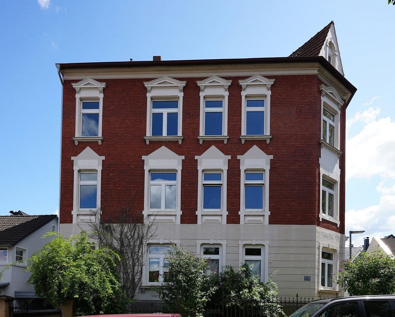 Prodej domu 550 m², Bielefeld, Severní Porýní-Vestfálsko Prodej domu 550 m², Bielefeld, Severní Porýní-Vestfálsko