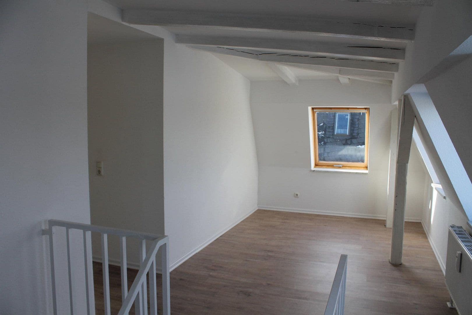 Pronájem bytu 4+kk 107 m², Friedrich-Engels-Straße 49, Cvikov, Sasko Pronájem bytu 4+kk 107 m², Friedrich-Engels-Straße 49, Cvikov, Sasko