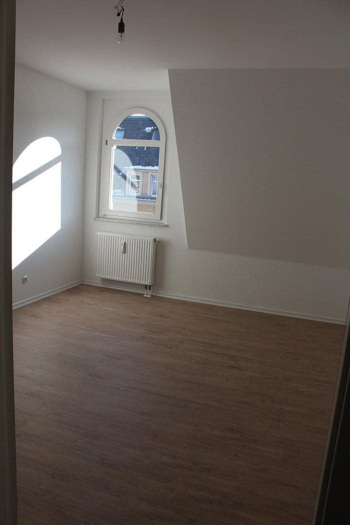 Pronájem bytu 4+kk 107 m², Friedrich-Engels-Straße 49, Cvikov, Sasko Pronájem bytu 4+kk 107 m², Friedrich-Engels-Straße 49, Cvikov, Sasko