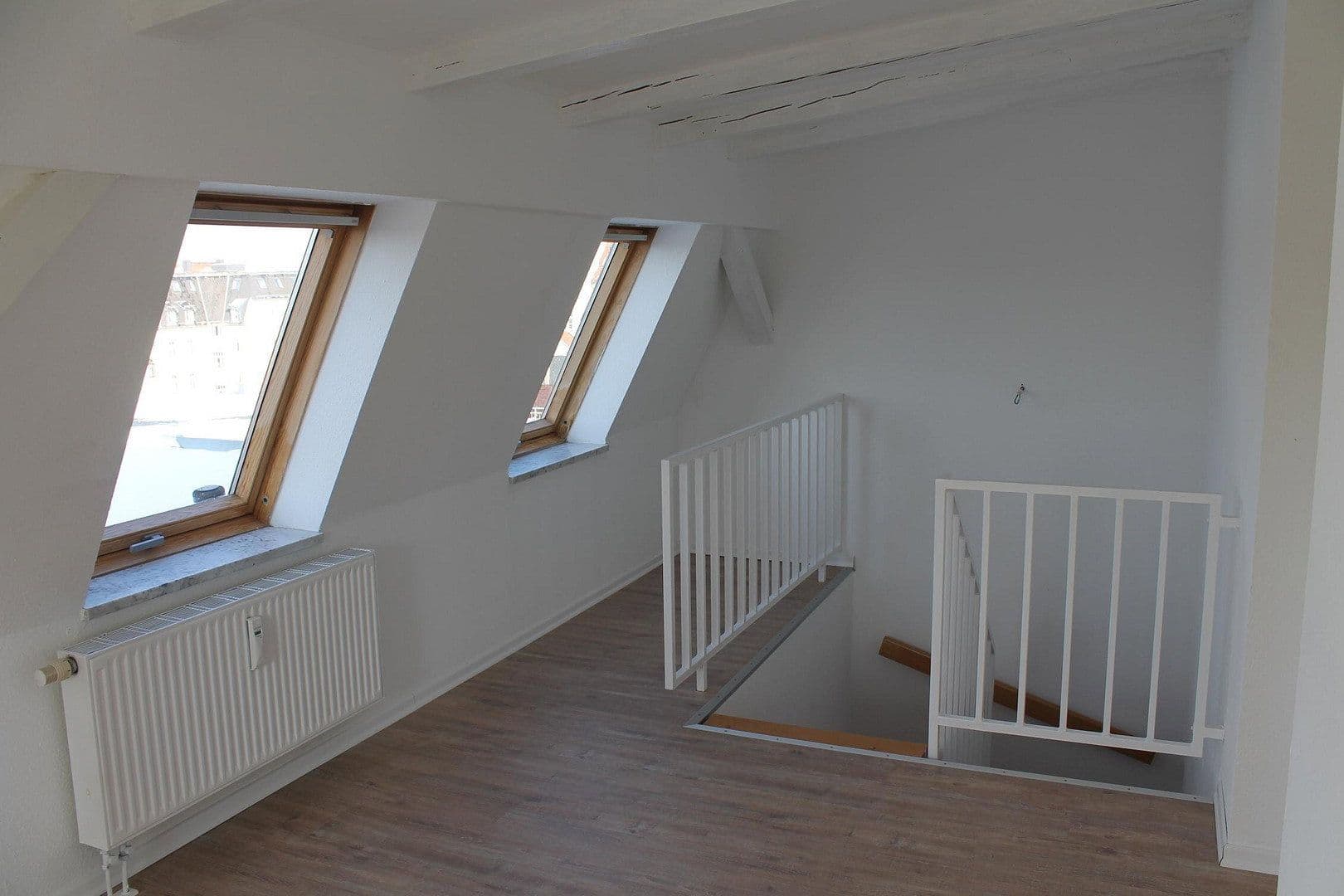 Pronájem bytu 4+kk 107 m², Friedrich-Engels-Straße 49, Cvikov, Sasko Pronájem bytu 4+kk 107 m², Friedrich-Engels-Straße 49, Cvikov, Sasko