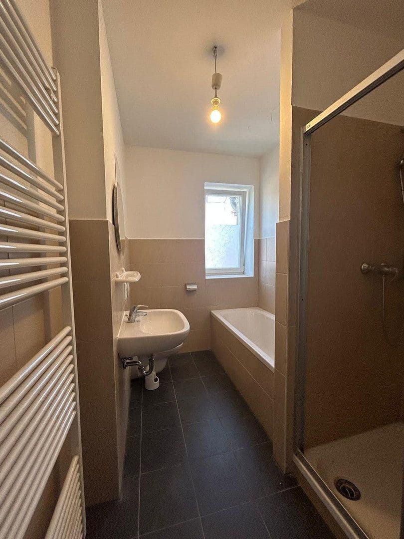 Pronájem bytu 5+1 150 m², Paracelsusstraße 2c, Halle (Saale), Sasko-Anhaltsko Pronájem bytu 5+1 150 m², Paracelsusstraße 2c, Halle (Saale), Sasko-Anhaltsko