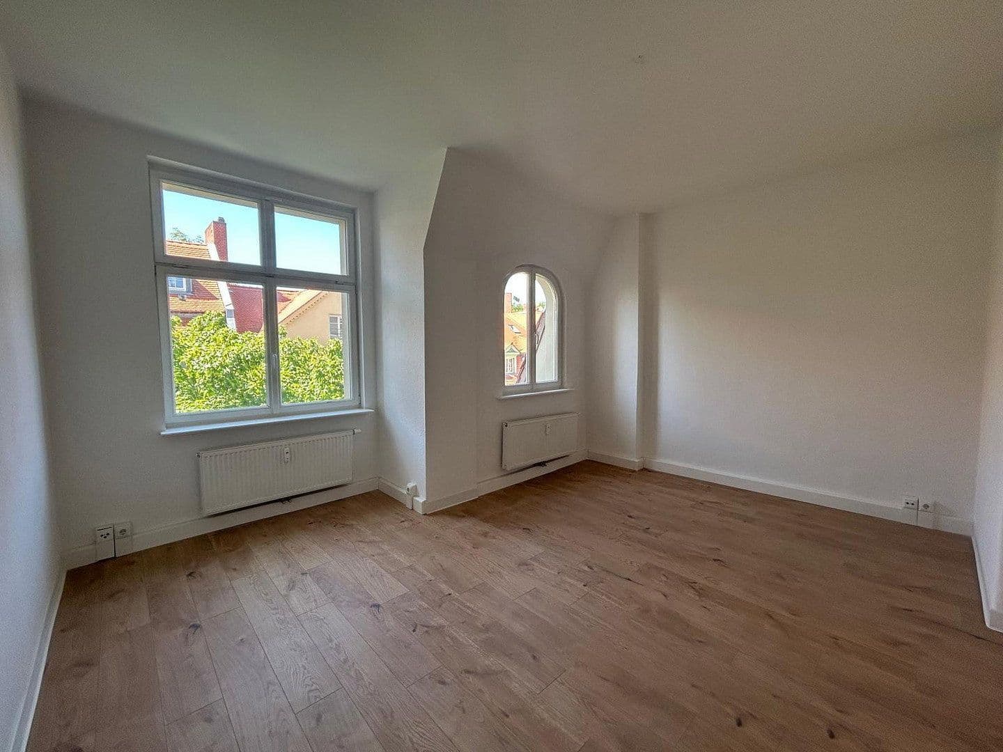 Pronájem bytu 5+1 150 m², Paracelsusstraße 2c, Halle (Saale), Sasko-Anhaltsko Pronájem bytu 5+1 150 m², Paracelsusstraße 2c, Halle (Saale), Sasko-Anhaltsko