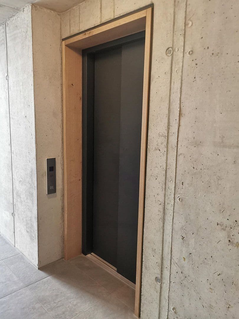 Pronájem bytu 3+1 90 m², Friedberg, Bavorsko Pronájem bytu 3+1 90 m², Friedberg, Bavorsko